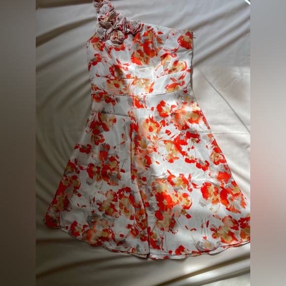 🍊Tahari ASL Arthur 8 
Levine Carmela Charlie
Shantung One Shoulder ✨⭐️ - Picture 8 of 17